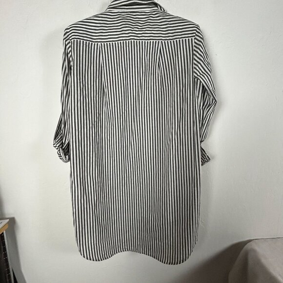 Walter Baker Becca Tunic Black/White Striped Floral Embroidered Medium New $178 - Picture 2 of 8